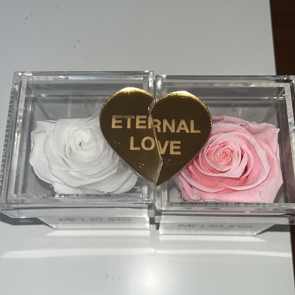 Mfleur Eternal Love Duo Flowers - Picture 2 of 4